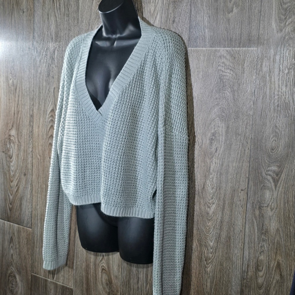 Aeropostale XXL V Neck Cropped Knit Sweater Pullover Long Sleeve Comfy